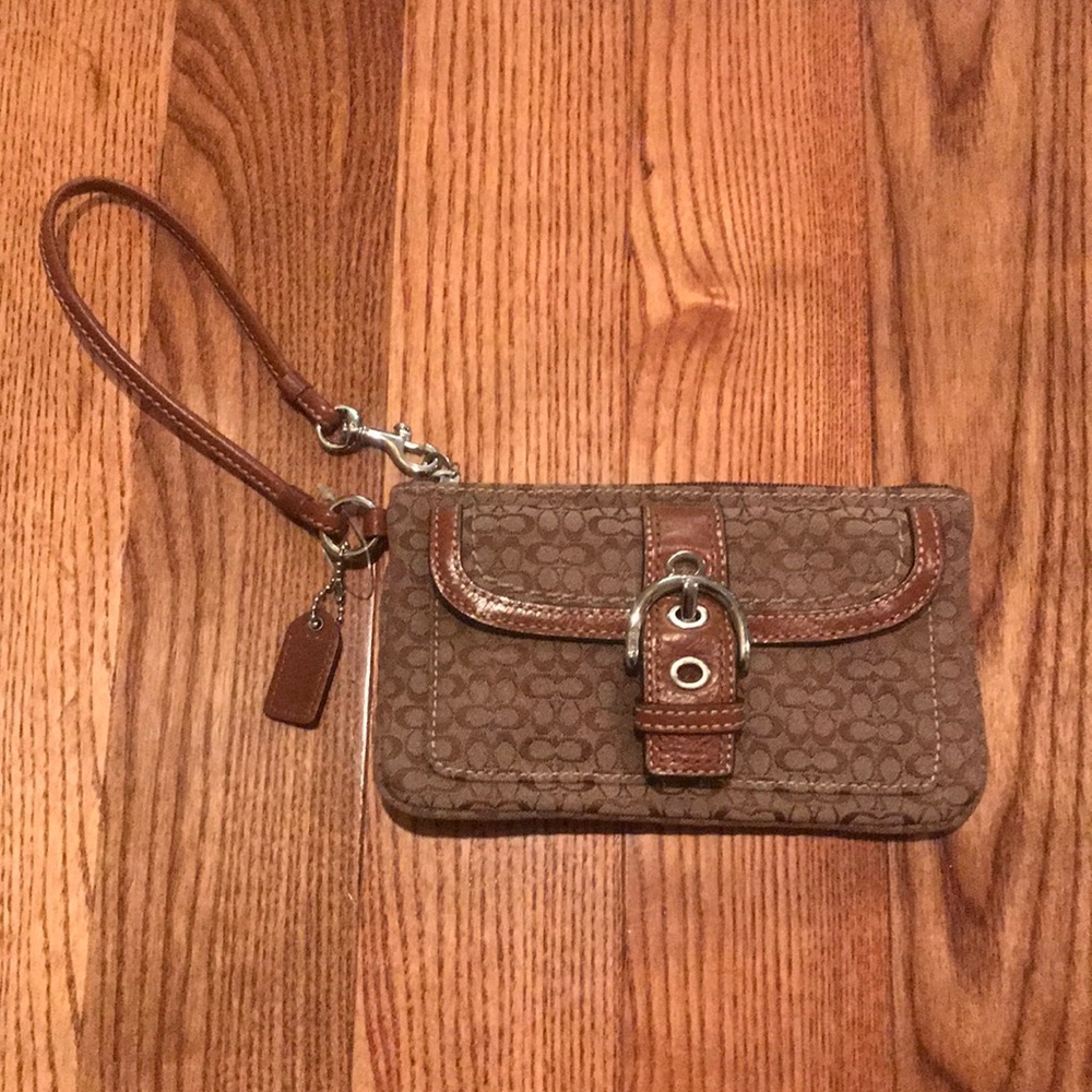 Coach Wristlet - 100% Authentic